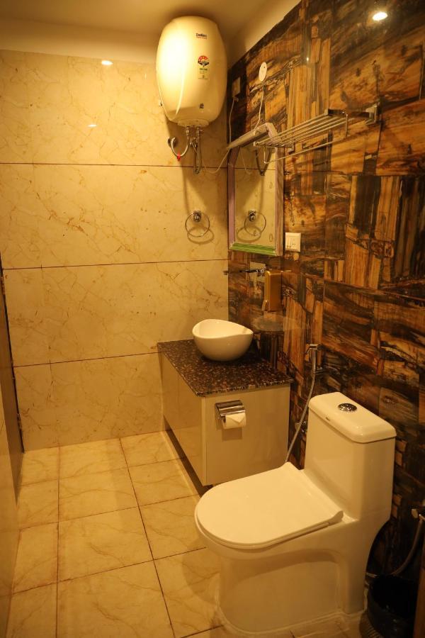 Hotel Cordelia Inn By Devpaga Hotels Pvt Ltd Risikés Kültér fotó